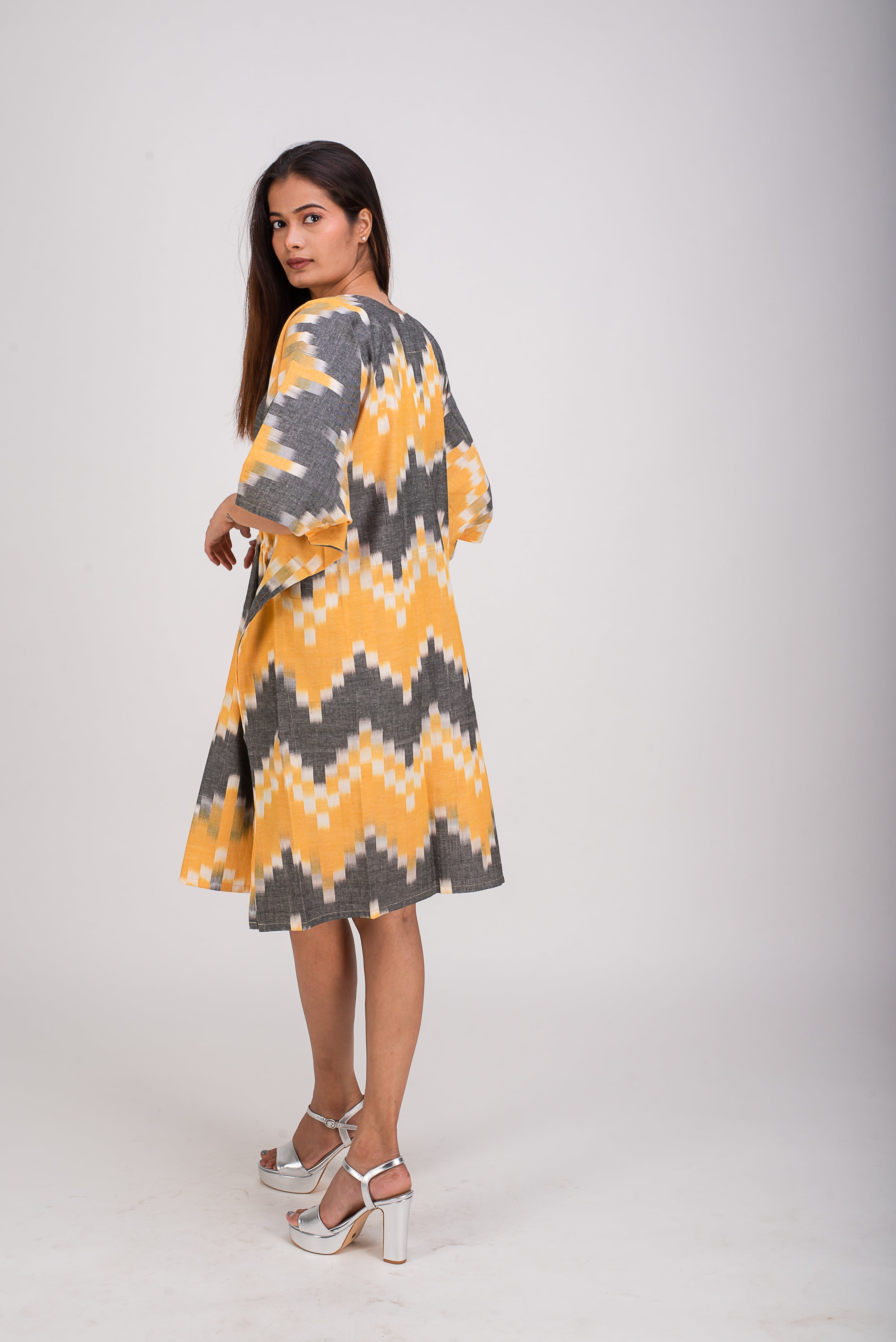 510-316 Whitelotus "Sony" Kaftan Knee Length Women's Dress