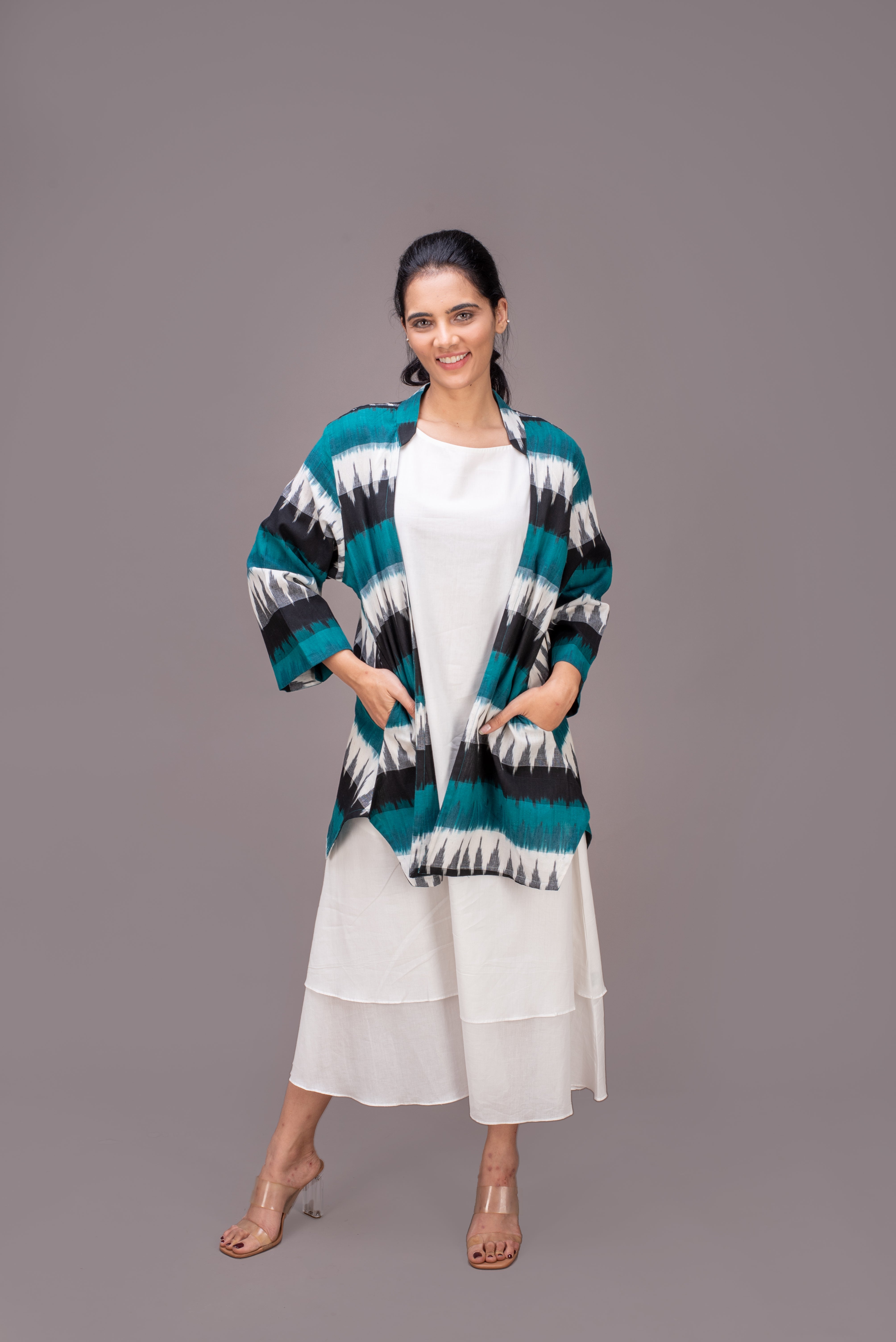 513-323 Whitelotus "Kimono" Women's coat